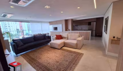 Apartamento em Brooklin Novo com 110m²