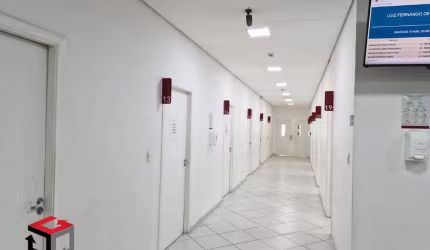 Salão 750 m² Localizado No Bairro Alzira Santo André - SP