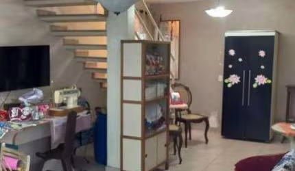 Sobrado 246 m² Localizado No Bairro Guaraciaba Santo André - SP