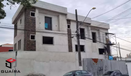 Sobrado à venda 2 quartos 2 suítes 2 vagas Pires - Santo André - SP