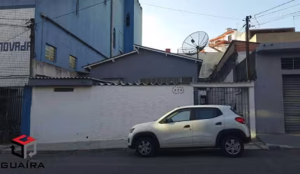 Casa à venda 4 quartos 2 vagas Nogueira - Diadema - SP