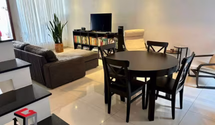 Casa à venda 3 quartos 3 suítes 4 vagas Alpina - Santo André - SP