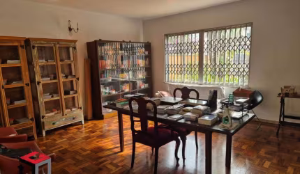 Sobrado Residencial 3 Dormitórios no Alto de Pinheiros com 237 m2.