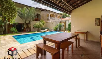 Sobrado Residencial 4 Dormitórios com 500m² - City América - São Paulo - SP