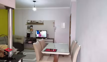 Apartamento de 54m² na Vila Luzita em Santo André - SP