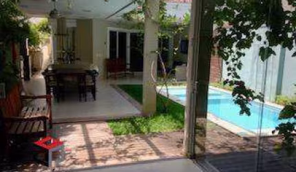 Sobrado em Condomnio Fechado com 500 m2 no Jardim Panorama