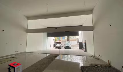 Salão de 270m² no Guaraciaba em Santo André - SP