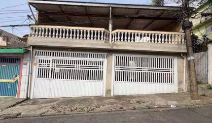 Casa à venda 3 quartos 1 suíte 4 vagas João Ramalho - Santo André - SP