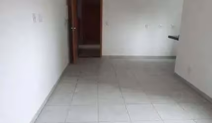 Apartamento 2 quartos, 1 banheiro. Vila Guiomar, Santo André - SP.