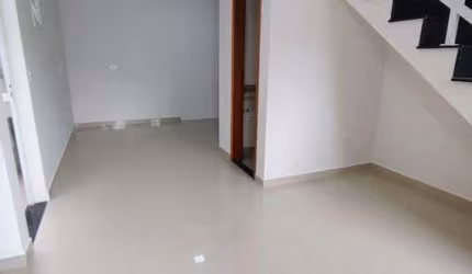 Sobrado à venda 2 quartos 1 vaga Novo Oratório - Santo André - SP
