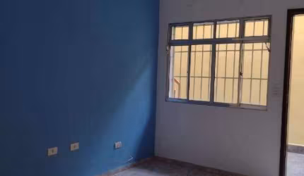 Casa à venda 3 quartos 1 suíte 2 vagas Taboão - Diadema - SP