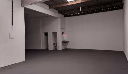 Prédio de 304,80m² no Baeta Neves em SBC - SP