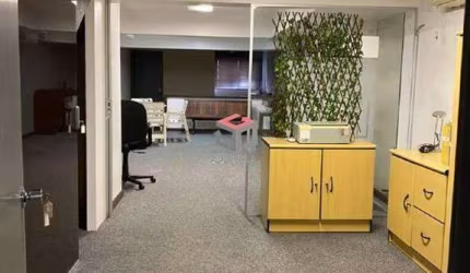 Prédio de 403m² no Bairro Santa Maria em SCS - SP