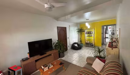 Sobrado Residencial 2 Dormitórios no Moinho Velho 165 m2