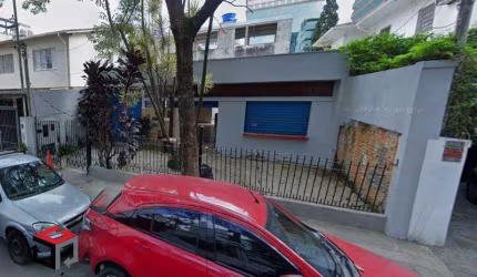 Casa Comercial em Vila Nova Conceição com 140m²