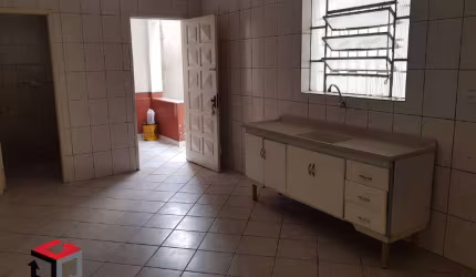 Casa à venda 3 quartos 2 vagas Alves Dias - São Bernardo do Campo - SP