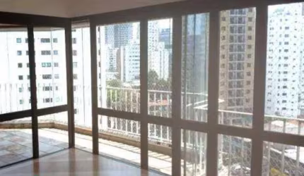 Apartamento com 177m² em Moema - São Paulo - SP