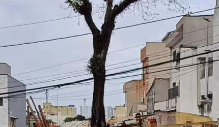 Sobrado à venda 2 quartos 2 suítes 2 vagas Pires - Santo André - SP
