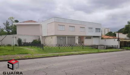 Sobrado Residencial Alto Padrão 4 Dormitórios no Alto da Lapa com 400m2