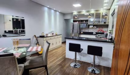Sobrado à venda 4 quartos 1 suíte 2 vagas Centro - Diadema - SP