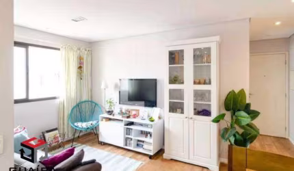 Charmoso apartamento á venda mobiliado com 2 quartos na Saúde