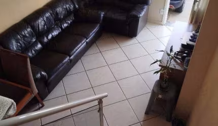 Sobrado à venda 2 quartos 1 vaga Nova Petrópolis - São Bernardo do Campo - SP