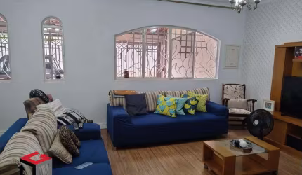 Sobrado com 254 m² em Vila Fechada - Paulicéia - São Bernardo do Campo/SP.