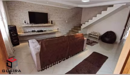 Sobrado à venda 3 quartos 1 suíte 6 vagas Guaraciaba - Santo André - SP