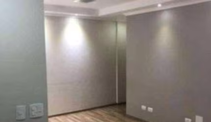 Apartamento 2 Dormitórios em Vila das Mercês com 65m²