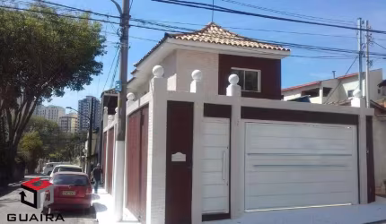 Sobrado em Vila Guarani (Z Sul) com 220m²