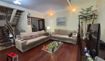 Casa à venda 3 quartos 3 suítes 4 vagas Nova Petrópolis - São Bernardo do Campo - SP