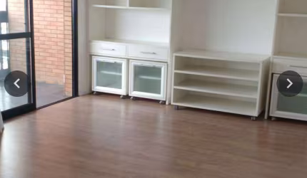 Apartamento 4 Dormitórios no Alto da Lapa com 126m²