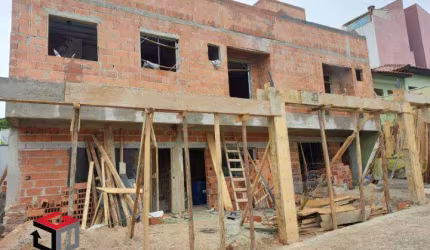 Sobrado à venda 2 quartos sendo 2 suítes 2 vagas Vila Metalúrgica , Santo André, SP