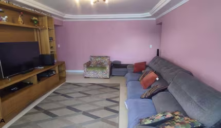 Casa à venda 3 quartos 1 suíte 8 vagas Pires - Santo André - SP