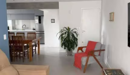 Apartamento 3 Dormitórios em Vila Cordeiro com 90m²