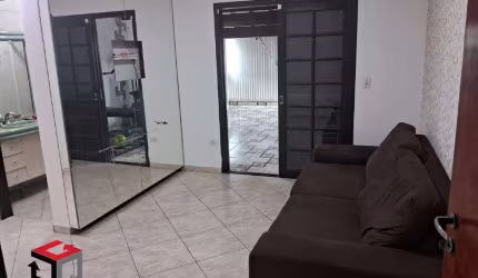 Sobrado à venda 3 quartos 1 suíte 2 vagas São Vicente - Mauá - SP