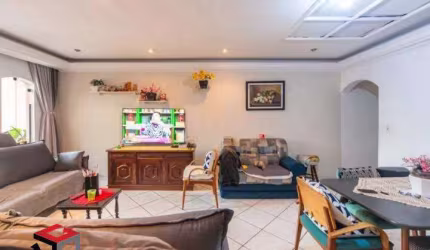 Casa à venda 4 quartos 3 suítes 6 vagas Pires - Santo André - SP
