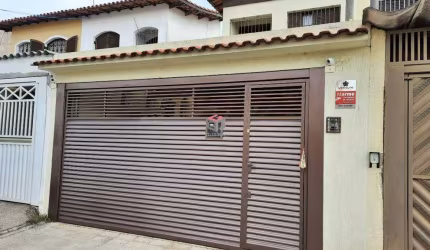 Sobrado 177 m² Localizado No Bairro Ocara Santo André - SP