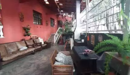 Casa para aluguel 3 quartos 1 suíte 7 vagas Centro - Santo André - SP