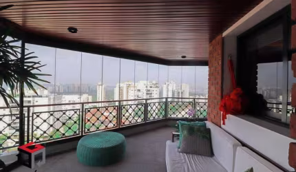 Luxuoso e sofisticado apartamento a venda no Alto de Pinheiros.