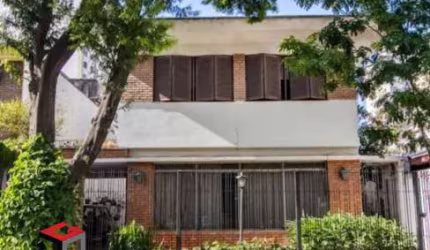 Casa com 400m² - Água Branca - São Paulo - SP.