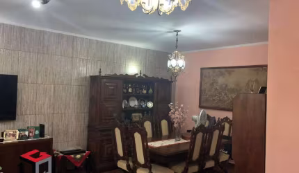 Sobrado à venda 3 quartos 2 suítes 4 vagas Jardim - Santo André - SP