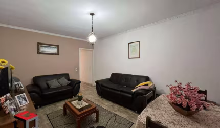 Casa à venda 3 quartos 2 vagas Valparaíso - Santo André - SP