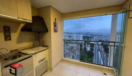 Apartamento amplo com 85m² localizado na Vila América em Santo André/SP.