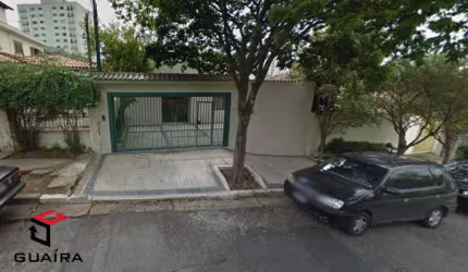 Casa com 300m² localizada na Vila Ipojuca - São Paulo - SP.