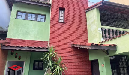 Sobrado à venda 2 quartos 3 vagas Capuava - Santo André - SP