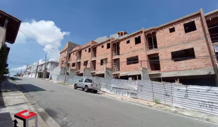 Sobrado à venda 3 suítes 4 vagas Camilópolis - Santo André - SP