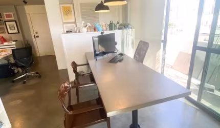 Ótima sala comercial á venda na Vila Nova Conceição