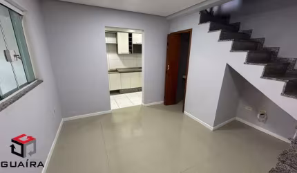 Sobrado à venda 2 quartos 2 suítes 2 vagas Valparaíso - Santo André - SP