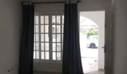 Sobrado para aluguel 2 quartos 2 suítes 1 vaga Mirandopolis - São Paulo - SP